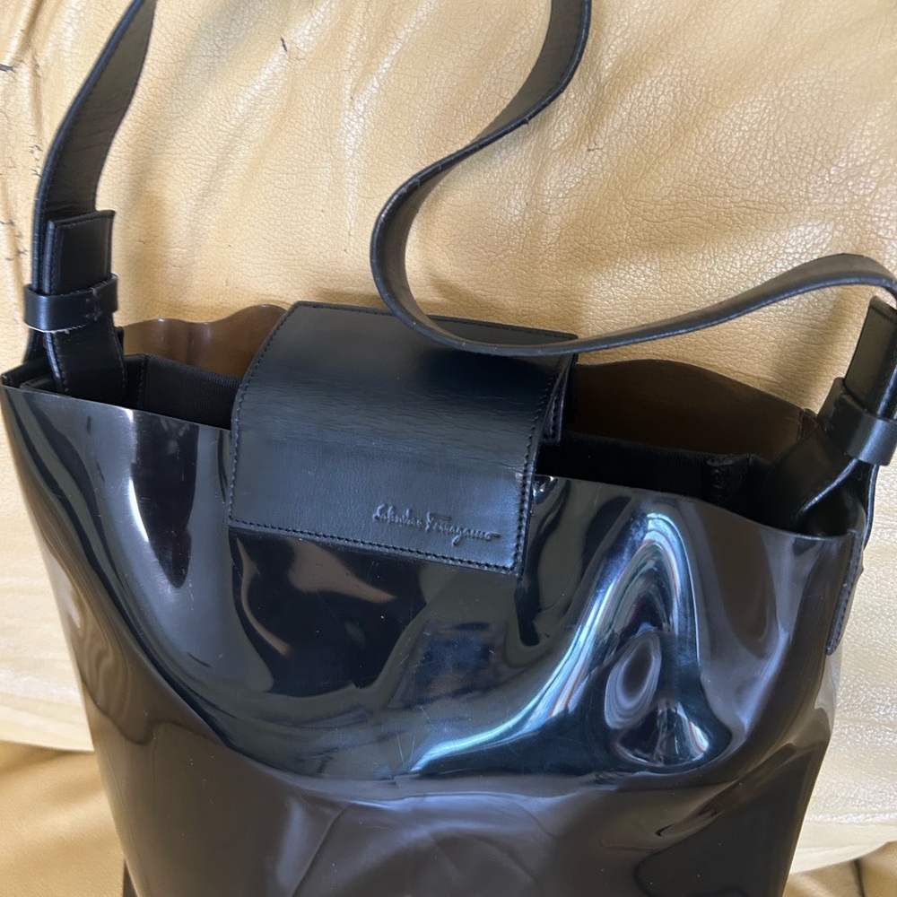 Salvatore Ferragamo Black Tote Bag Modern Minimalist Design